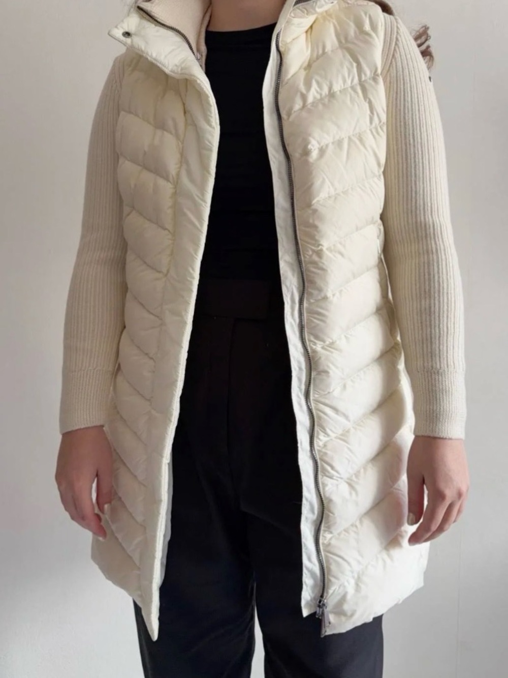 KJUS Soho Beige Down Puffer Vest